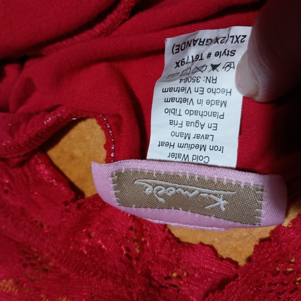 Sexy Red Lace Halter Top - Picture 8 of 10